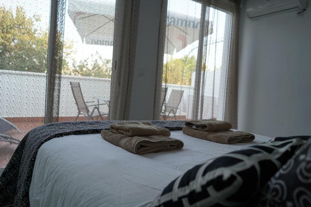 Atico Con Terraza En Alameda De Hercules Sewilla Zewnętrze zdjęcie